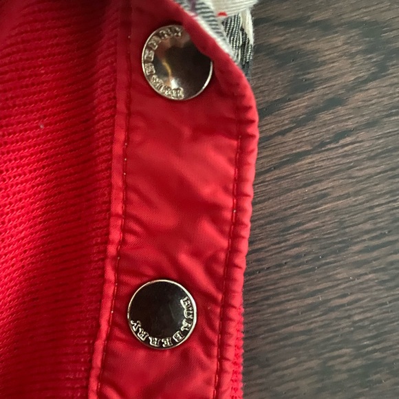 Vintage Red Burberry Sweater - Picture 3 of 8
